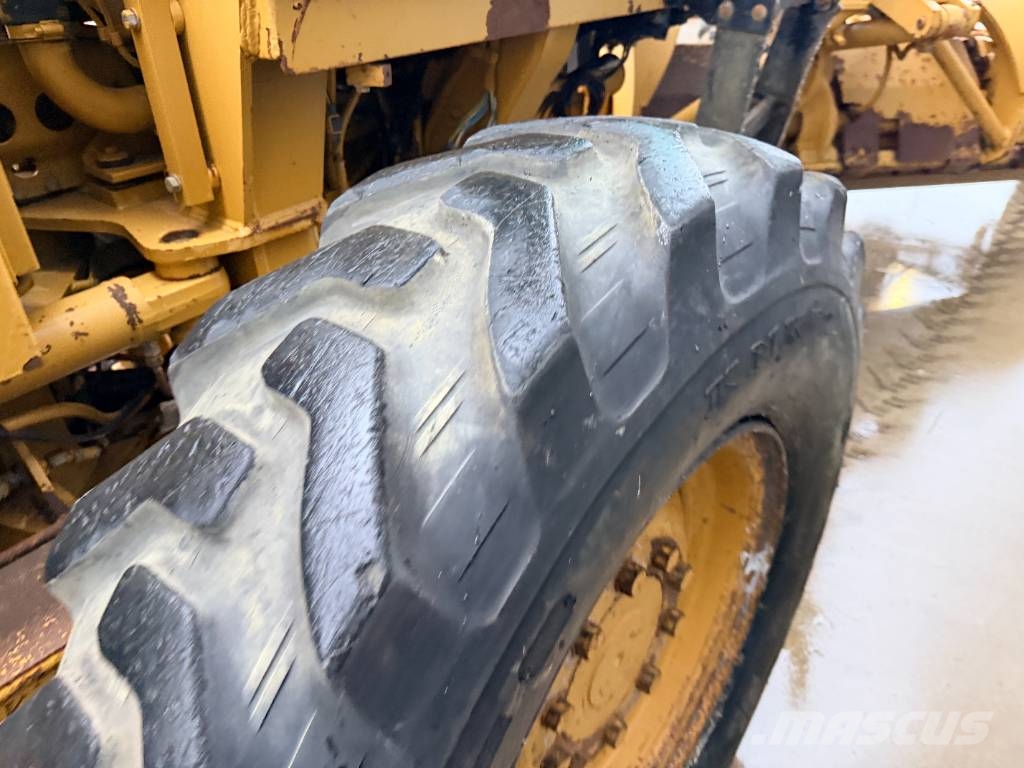 CAT 120H - CE معدات تمهيد الطرق