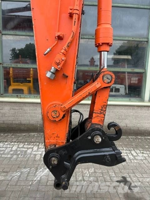 Hitachi ZX 210 LC-5B Верижен екскаватор