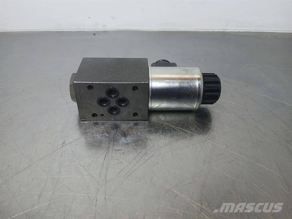 Yanmar SV120-5003700002/5999991536-NG6 4/2 Valve 12V Hydrauliikka