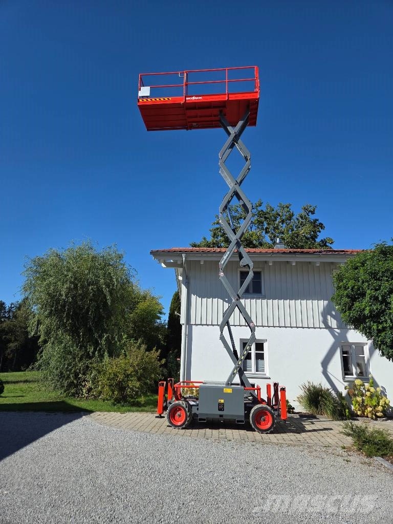 SkyJack SJ 6832 RTE Scheren-Arbeitsbühnen