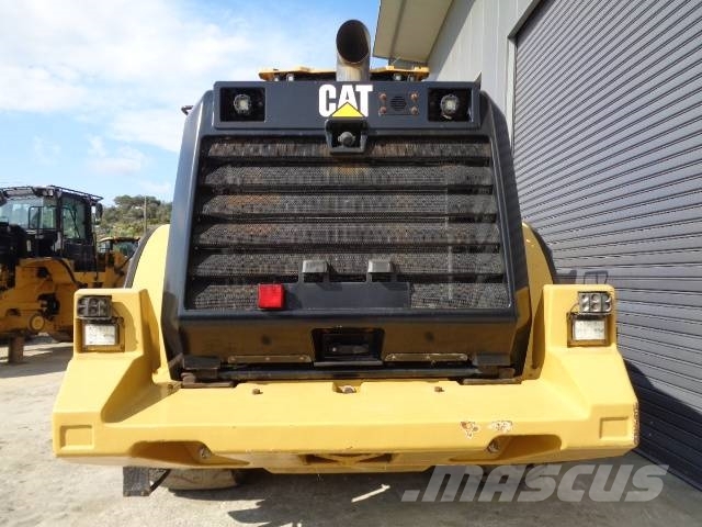 CAT 972MXE Gumikerekes homlokrakodók