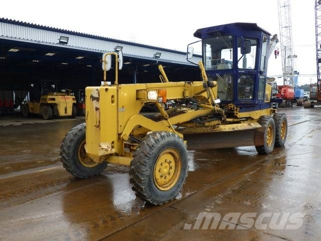 Komatsu GD405A-2 Greyderler