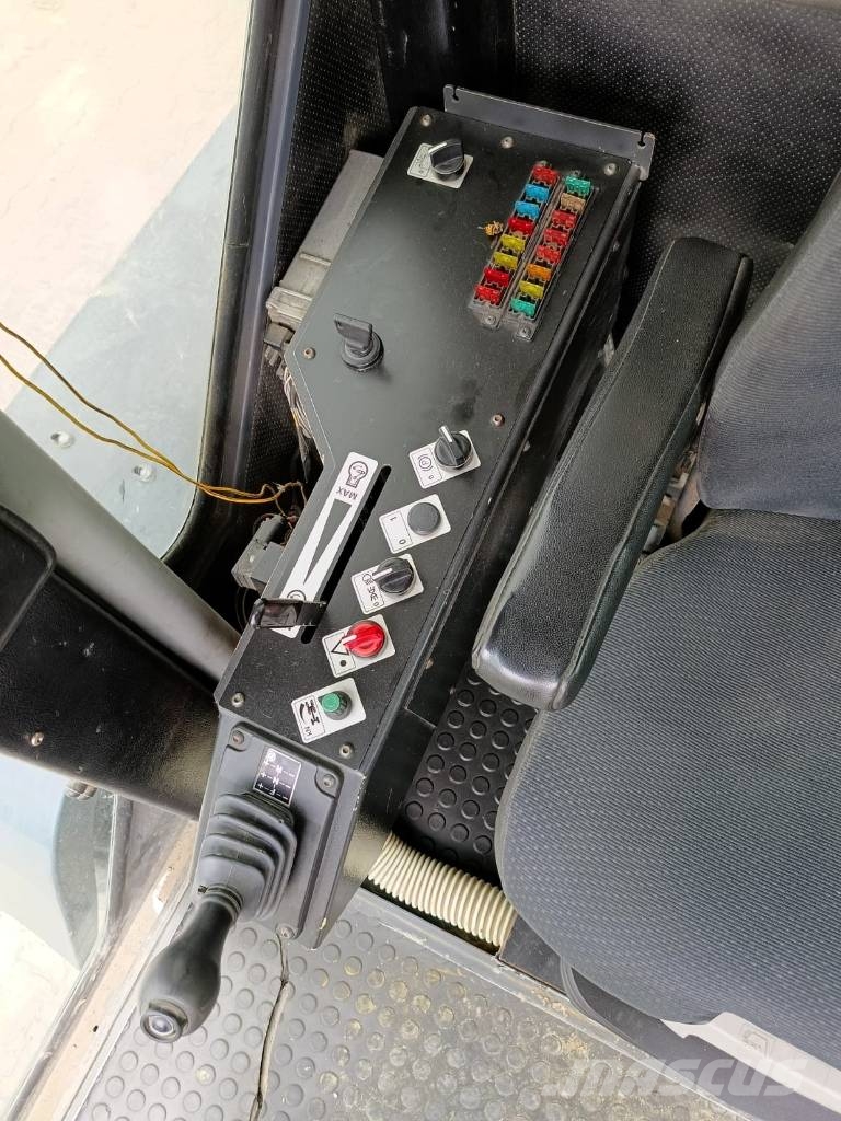 HBM BG 190 TA-4 Grader
