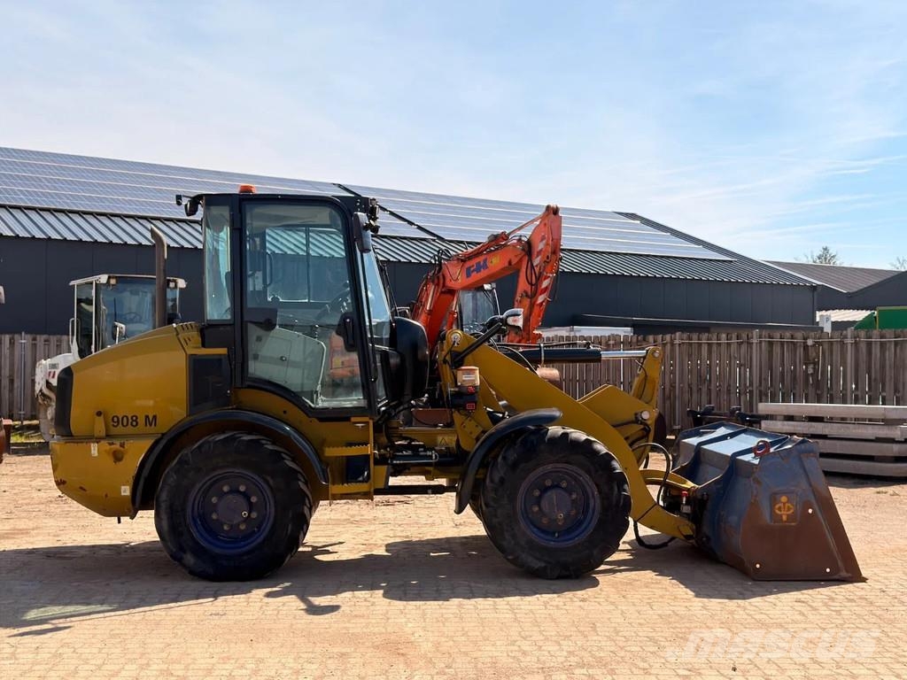 CAT 908M - Quick Coupler / Automatic Greasing / Forks 轮式装载机
