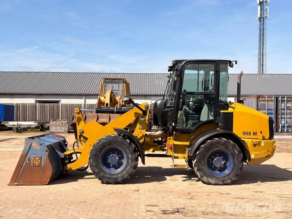 CAT 908M - Quick Coupler / Automatic Greasing / Forks 轮式装载机