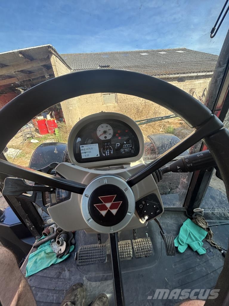 Massey Ferguson 7718S DYNA-6 EXCLUSIVE Tractors