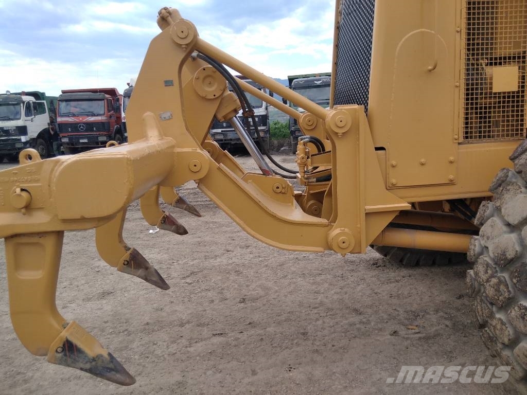 CAT 16 G Niveleuse