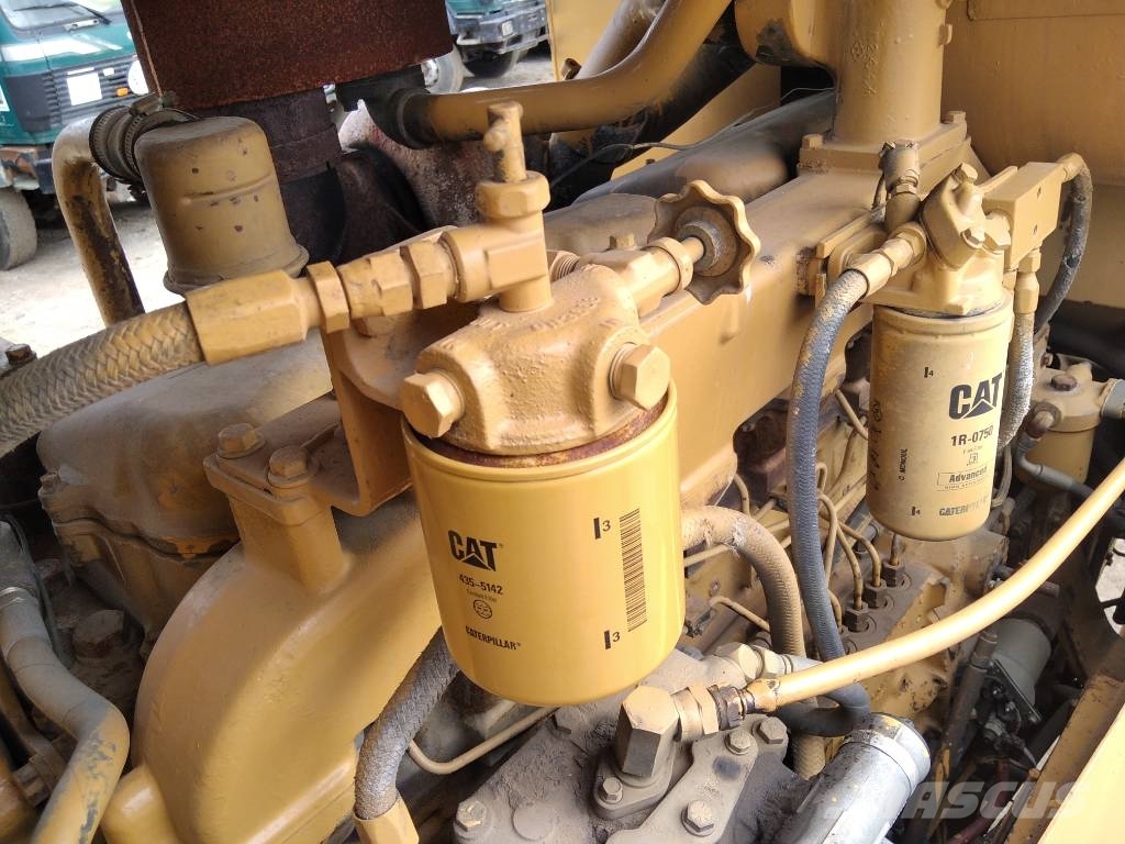 CAT 16 G Niveleuse