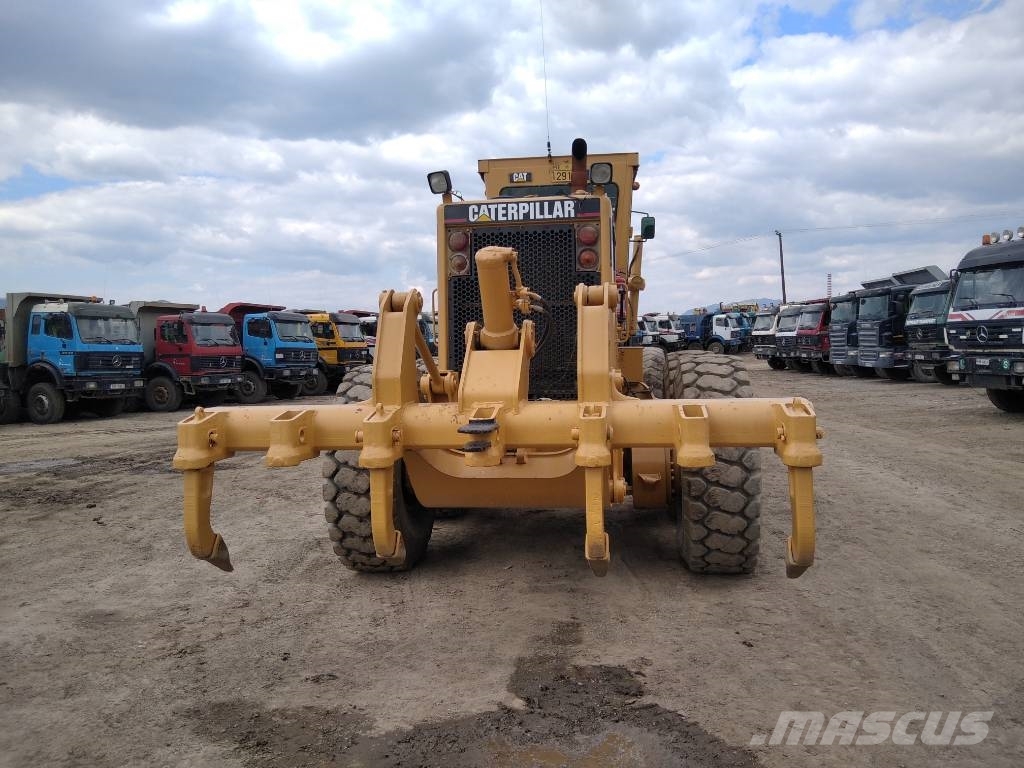 CAT 16 G Niveleuse