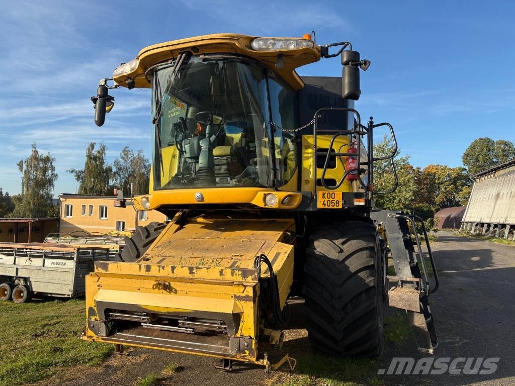 New Holland CX 8080 Skördetröskor