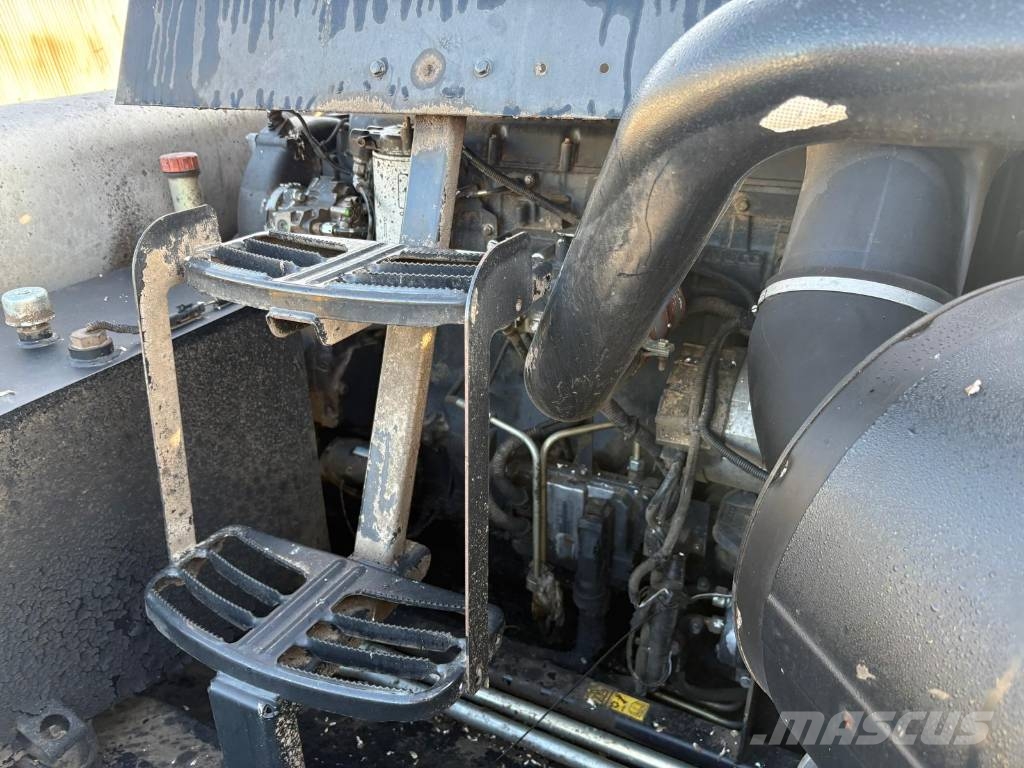 New Holland CX 8080 Skördetröskor
