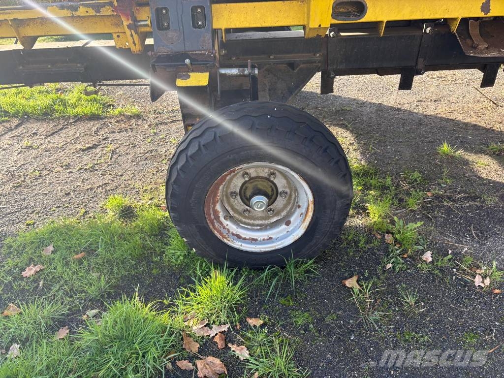 New Holland CX 8080 Skördetröskor