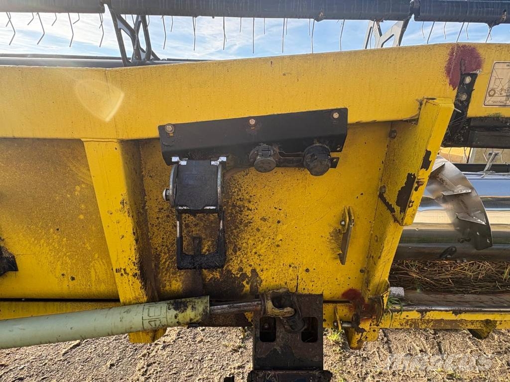 New Holland CX 8080 Skördetröskor