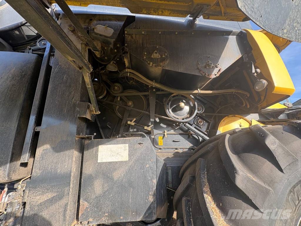 New Holland CX 8080 Skördetröskor