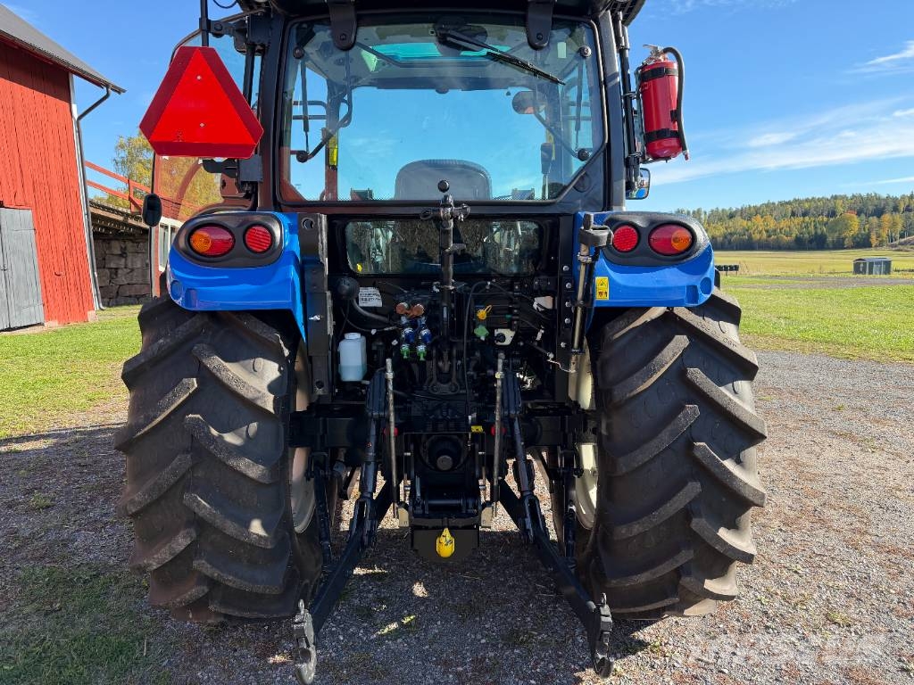 New Holland T 4.75 S Tractors