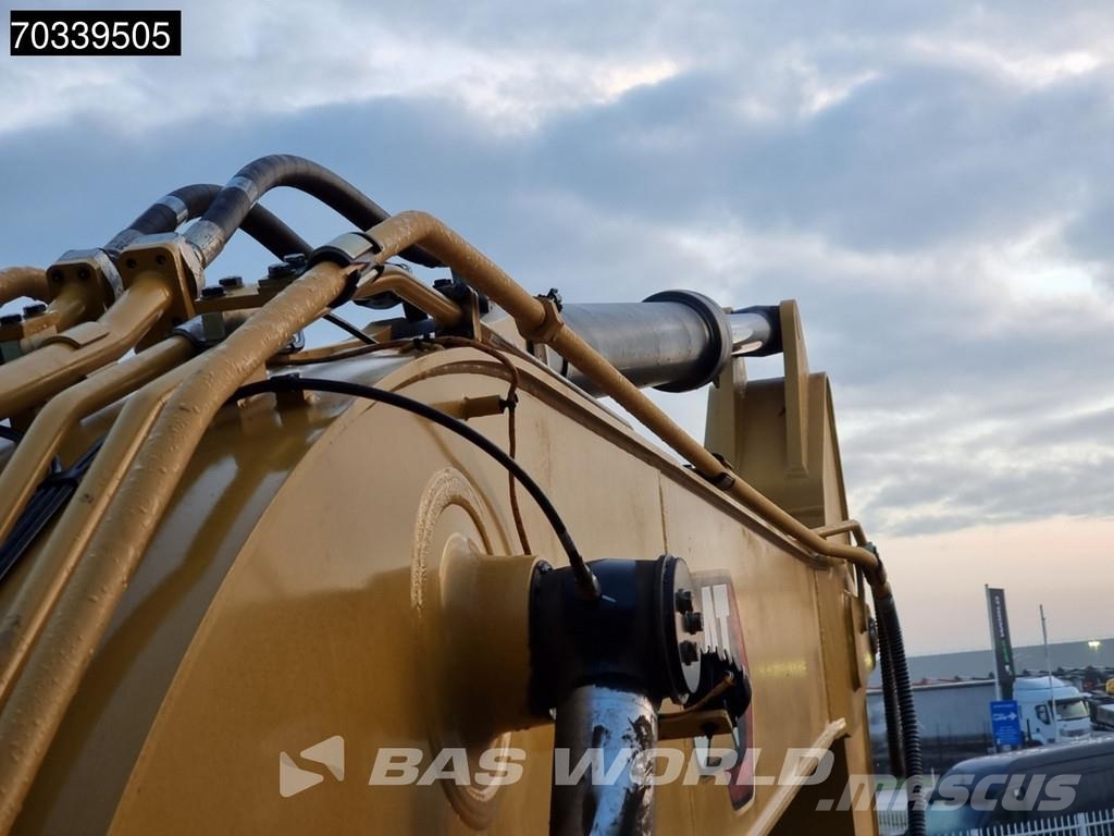 CAT 330GC NEW UNUSED - HAMMER LINE - TIER 3 Верижен екскаватор