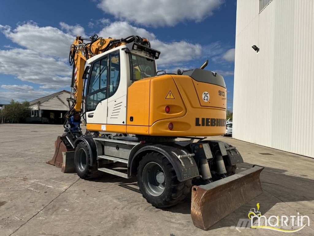 Liebherr A 913 Compact Litronic Wheeled excavators