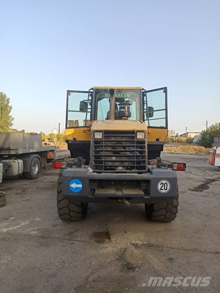 Komatsu WA 250 PT-5 Фронтальні навантажувачі