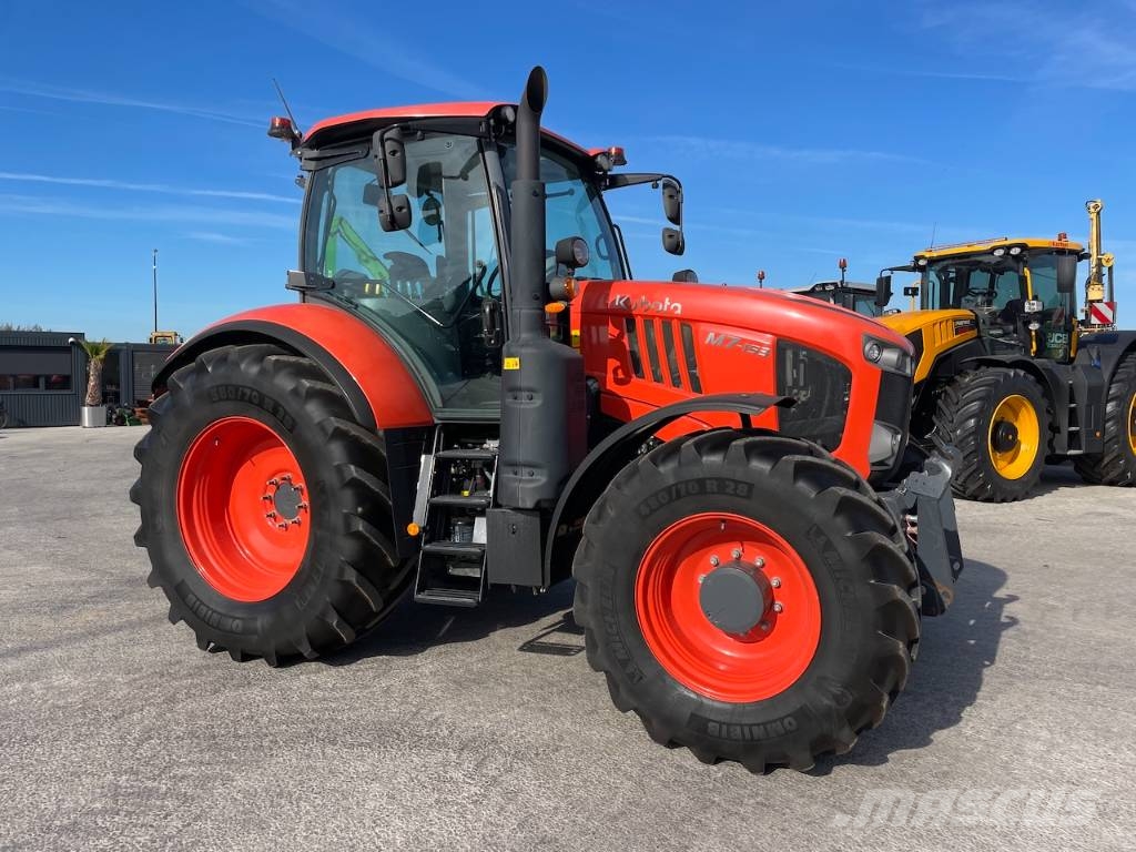 Kubota M 7-153 Traktorji