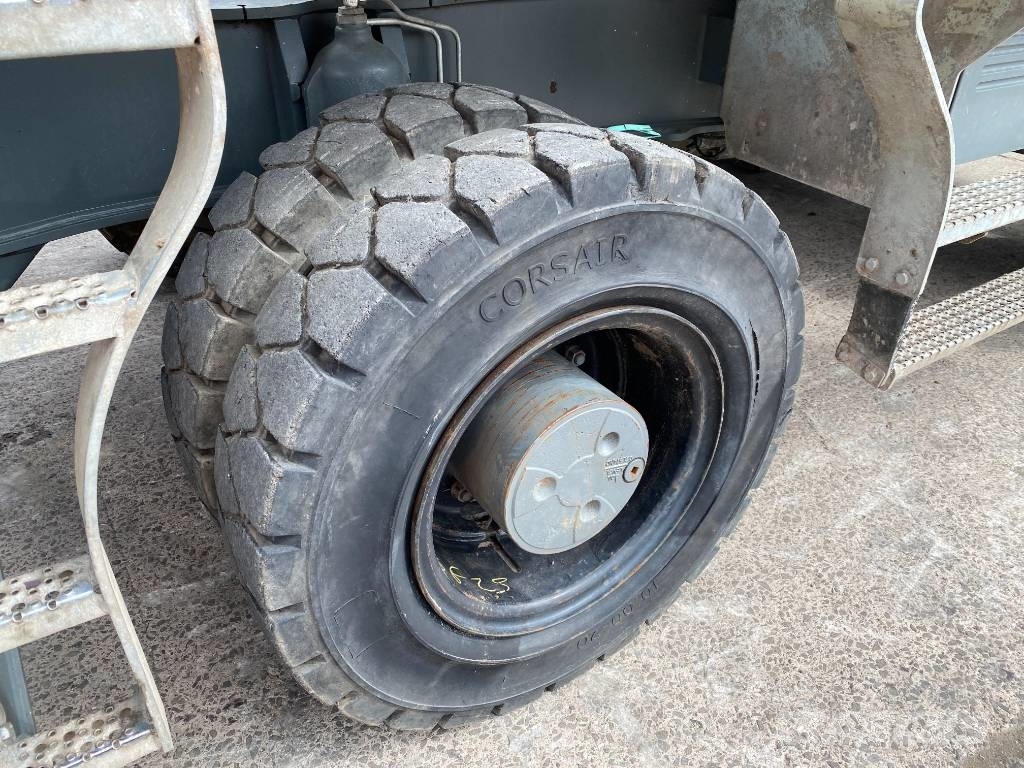 Liebherr LH 30 M Bagri za prekladanje primarnih/sekundarnih surovin