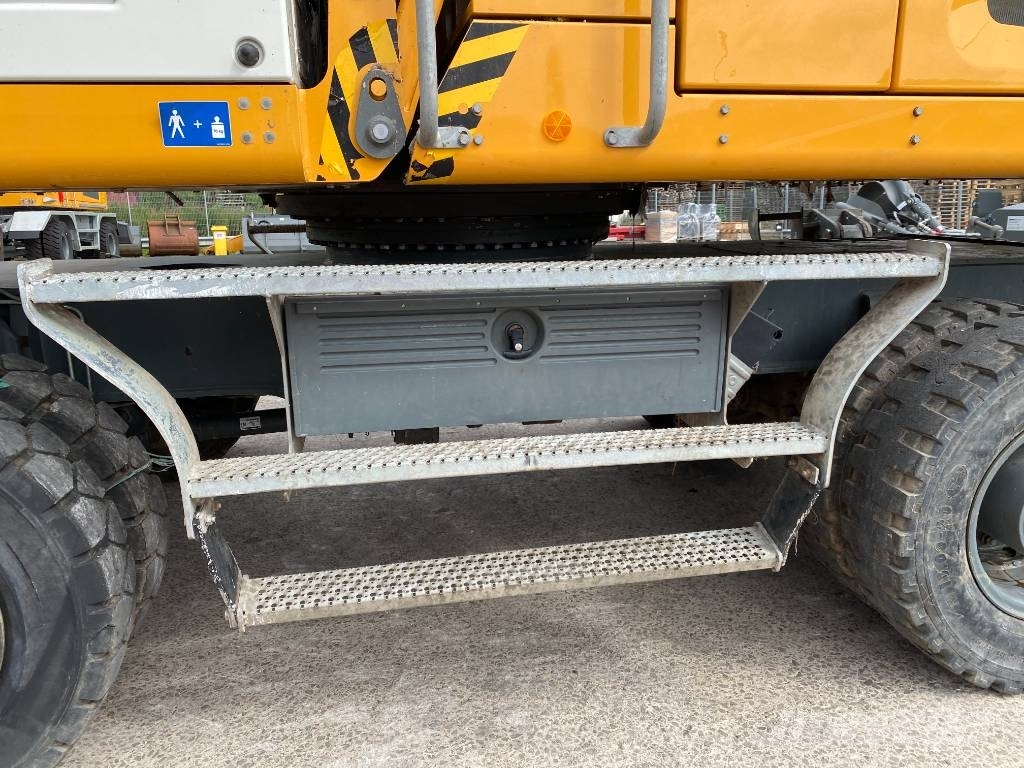 Liebherr LH 30 M Bagri za prekladanje primarnih/sekundarnih surovin
