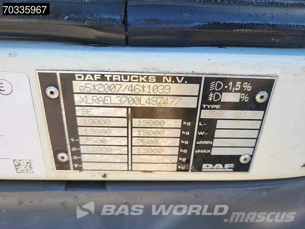 DAF LF 290 4X2 Lamberet Carrier Supra 750 2000kg Tailg 冷藏车