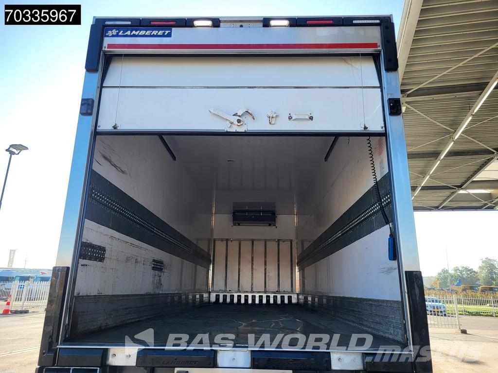DAF LF 290 4X2 Lamberet Carrier Supra 750 2000kg Tailg 冷藏车