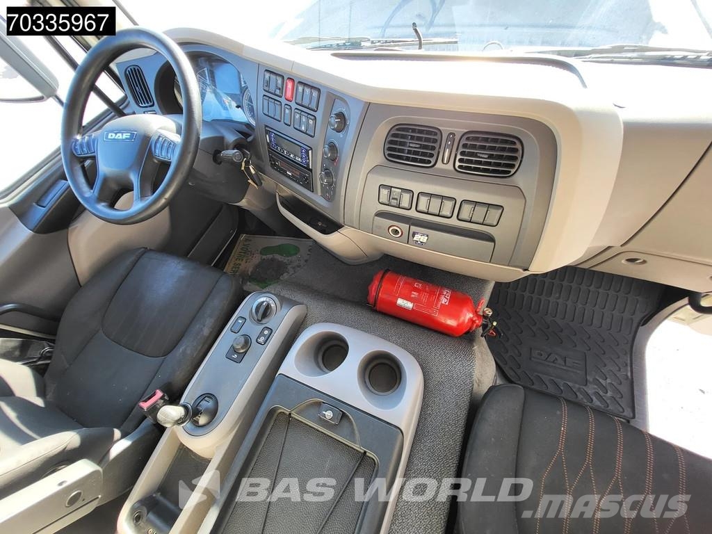 DAF LF 290 4X2 Lamberet Carrier Supra 750 2000kg Tailg 冷藏车