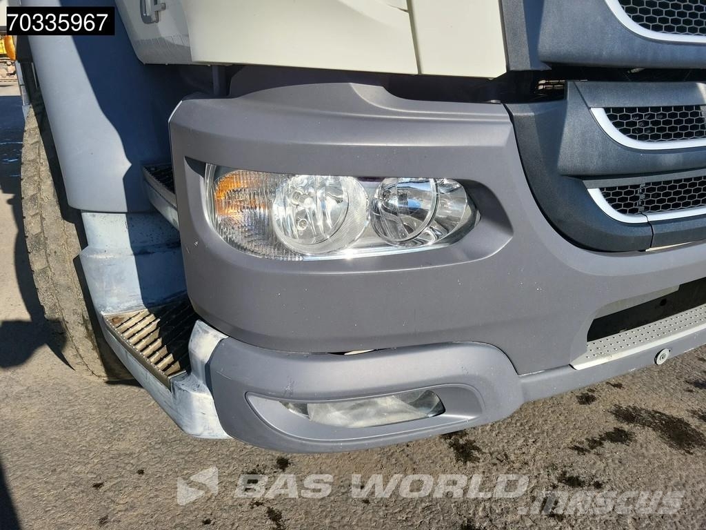 DAF LF 290 4X2 Lamberet Carrier Supra 750 2000kg Tailg 冷藏车