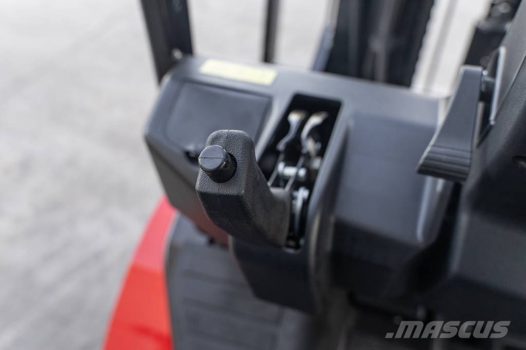 Manitou MI 30 D 디젤 지게차