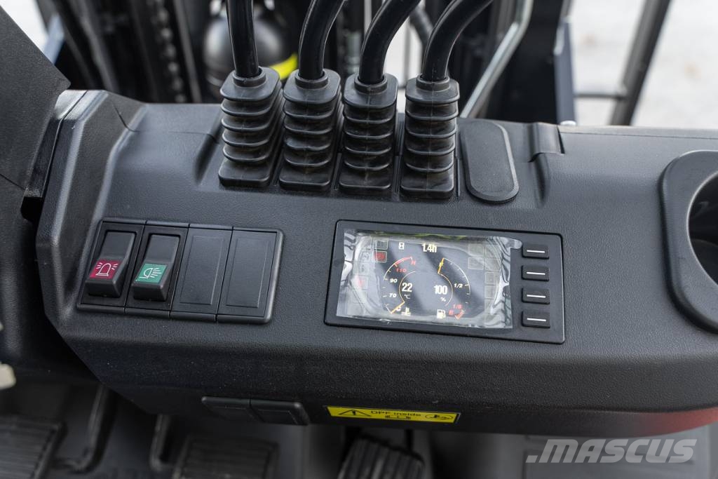 Manitou MI 30 D 디젤 지게차