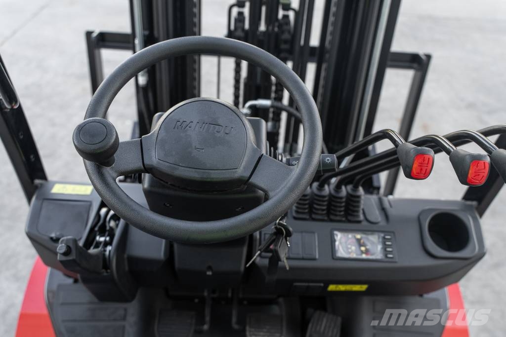 Manitou MI 30 D 디젤 지게차
