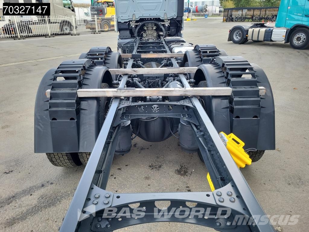 Mercedes-Benz Arocs 2851 6X4 NEW! 6x4 Streamspace 570cm Automati Šasija ar kabīni