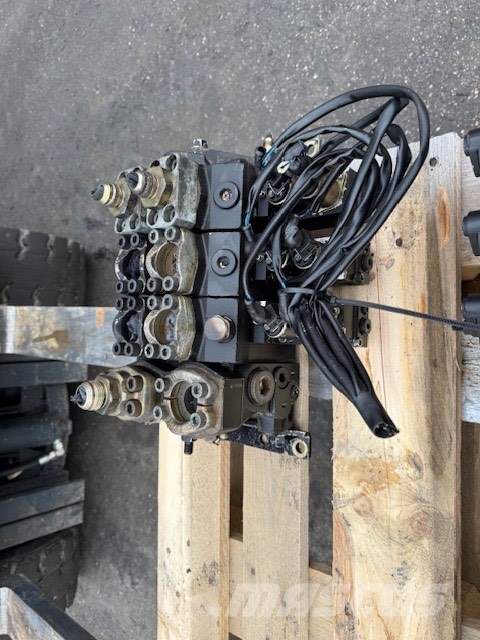 Parker K220LS-03 HYDRAULIC BLOCK fit kalmar Hidráulicos