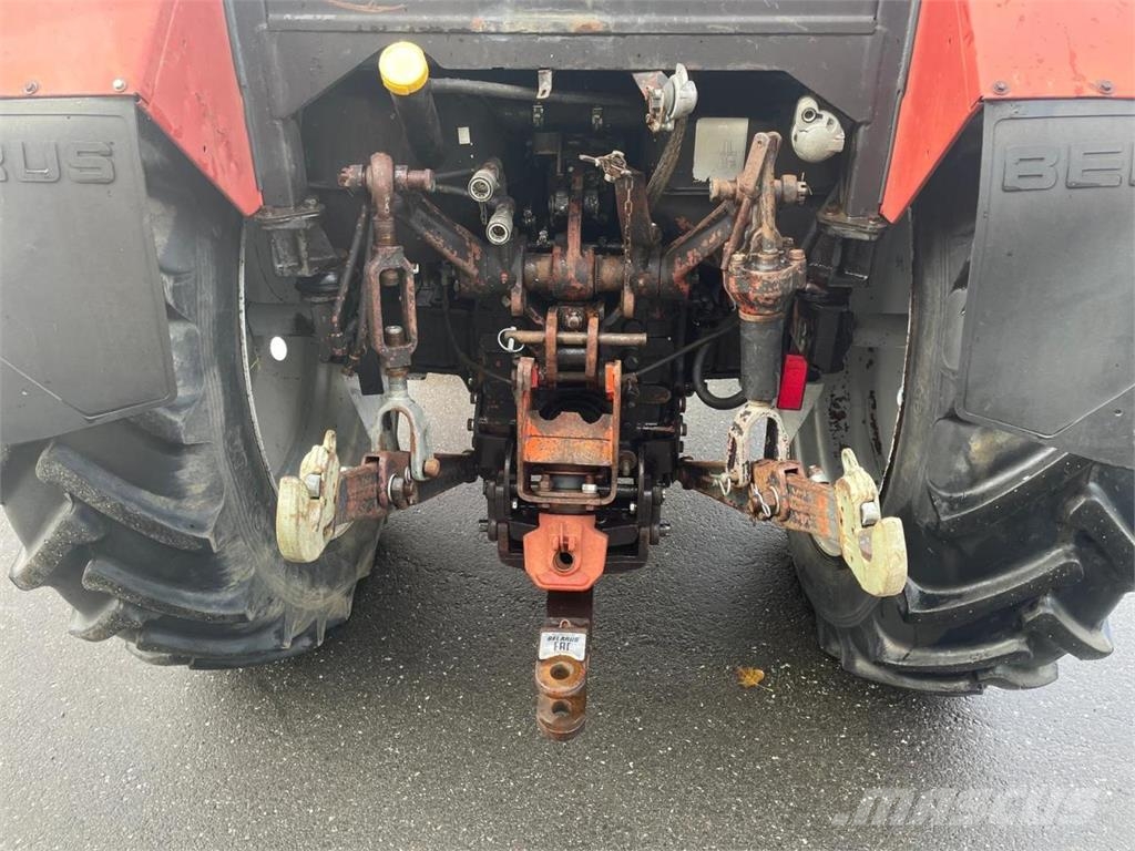 Belarus MTS 820 + FL Traktoren