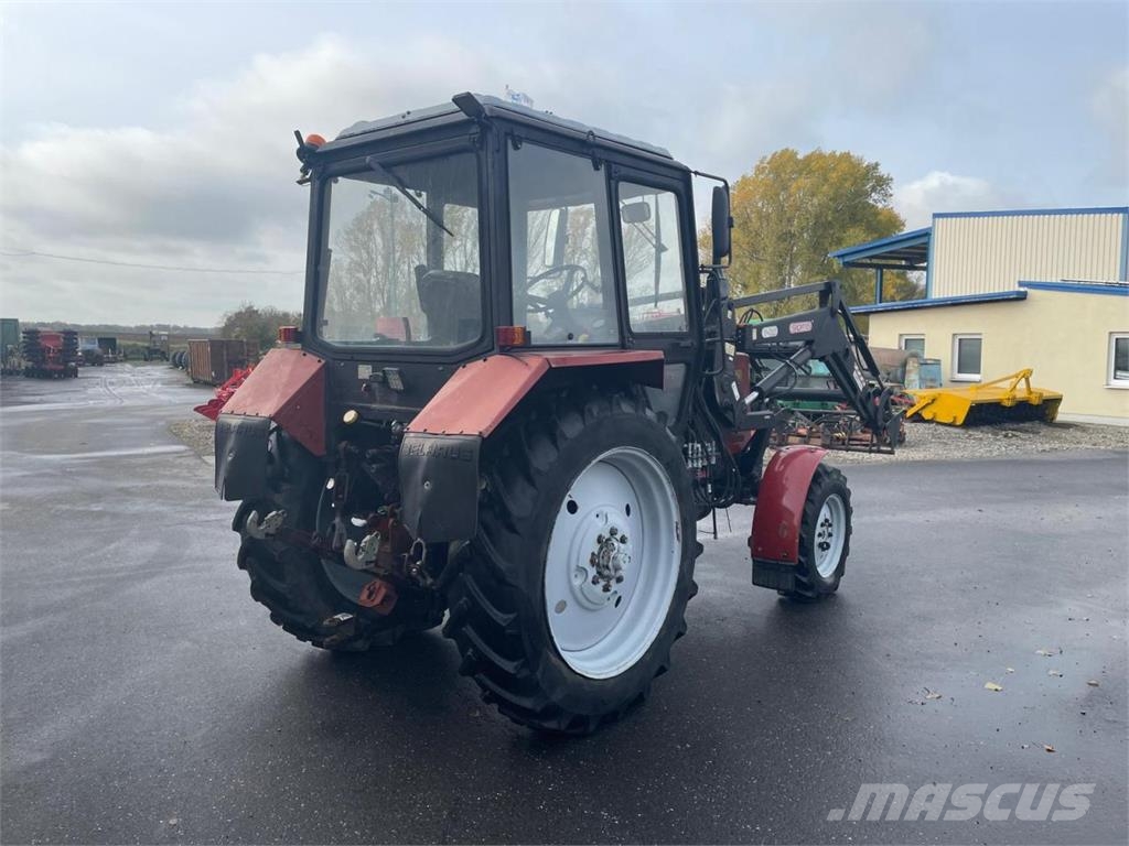 Belarus MTS 820 + FL Traktoren