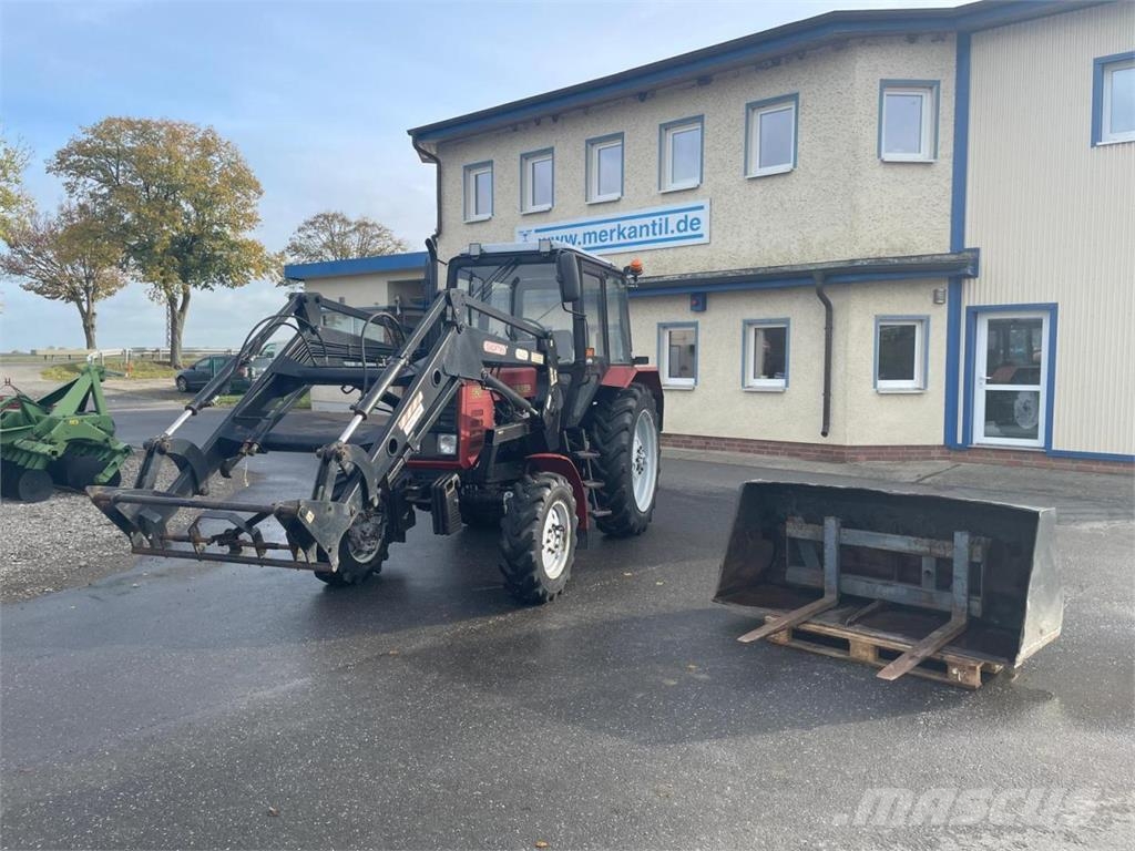 Belarus MTS 820 + FL Neuer Preis! Traktorer