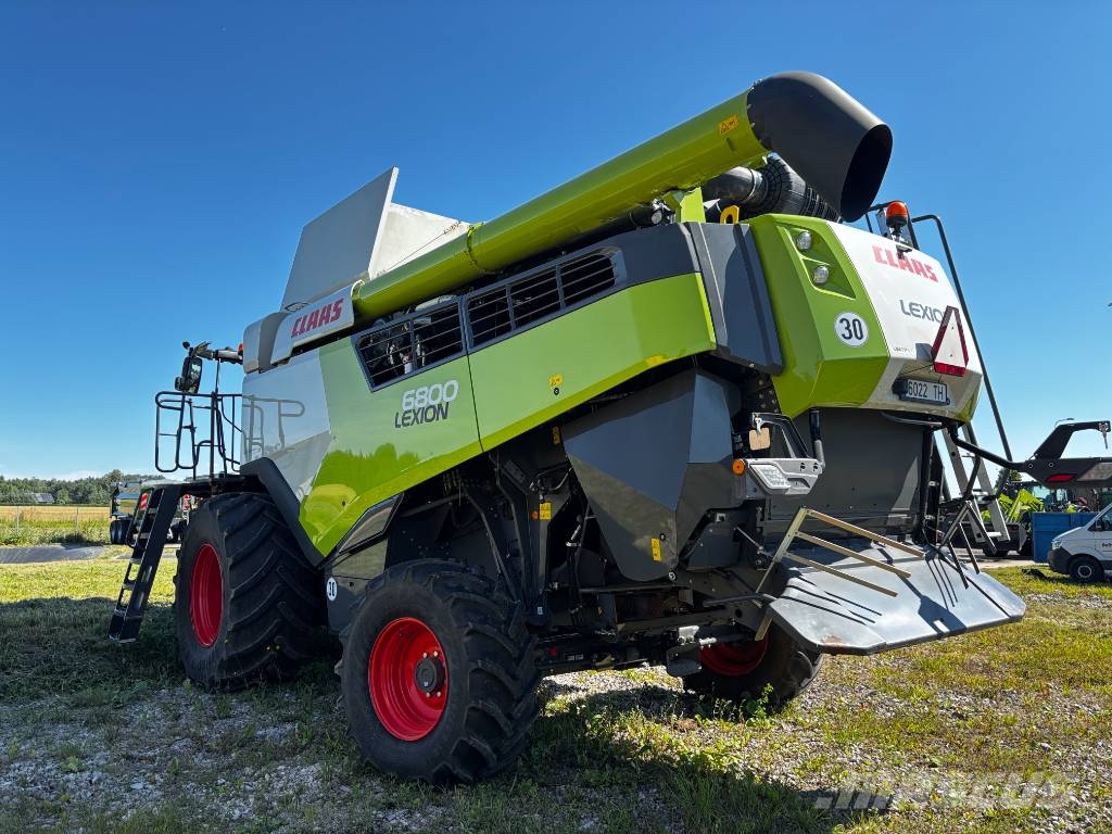 CLAAS Lexion 6800 Combine harvesters