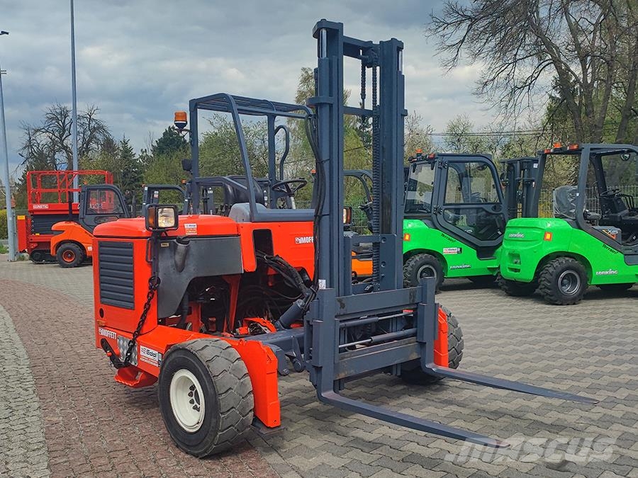 Moffett M5 20.3 Empilhadores de montagem em camião