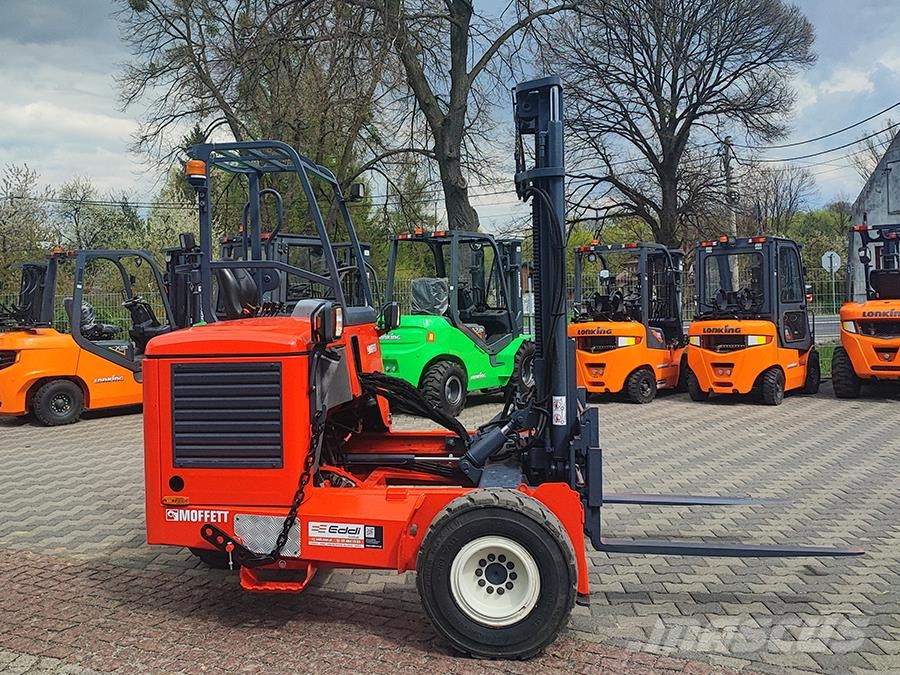 Moffett M5 20.3 Empilhadores de montagem em camião
