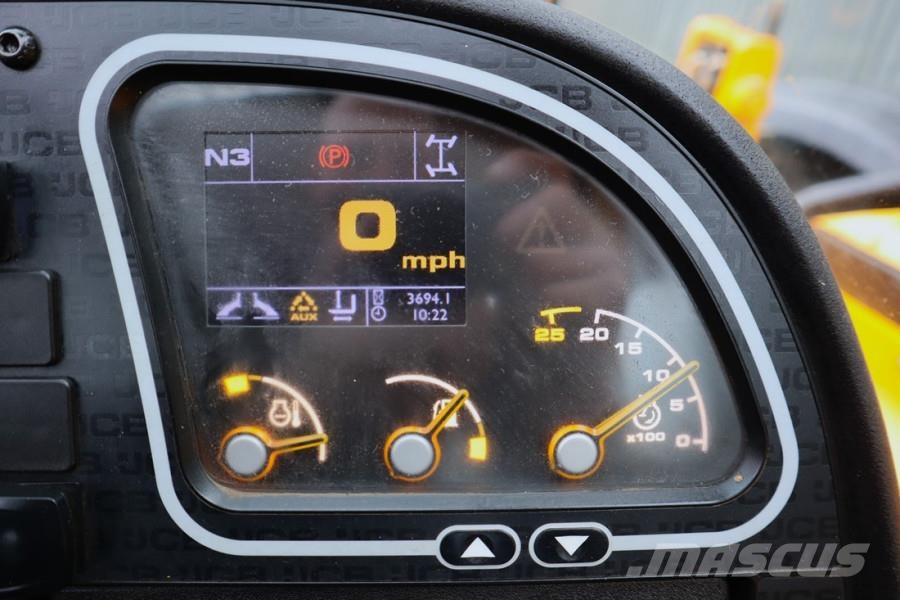 JCB 540-140 HI VIZ Diesel Stage V, 4x4x4 Drive, 13.8m Teleskoplæssere