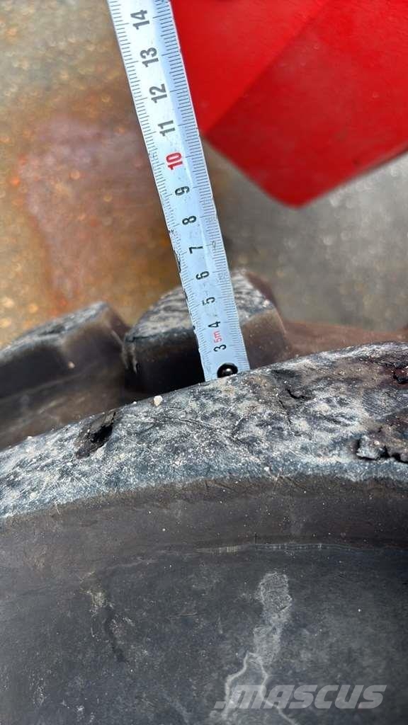 Manitou MT 1335H 텔러 핸들러