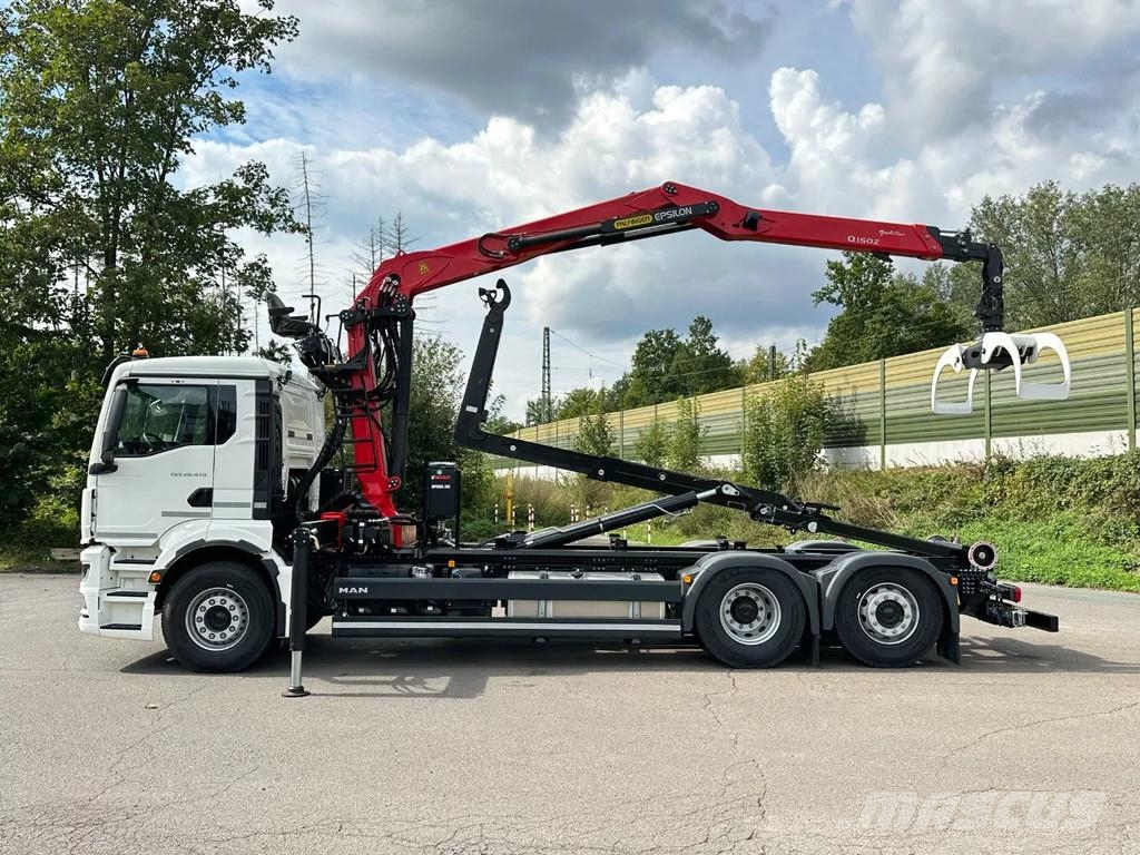 MAN TGS 26.520 MAN TGS 26.520 6x2 Abrollkipper + Kran Hook lift trucks