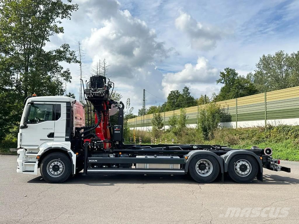 MAN TGS 26.520 MAN TGS 26.520 6x2 Abrollkipper + Kran Hook lift trucks