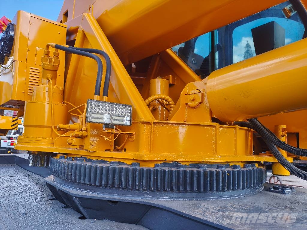 XCMG QY 30 K5 All terrain cranes