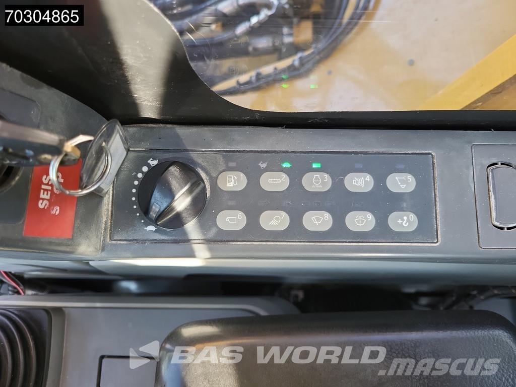 CAT 352 F Koparki gąsienicowe