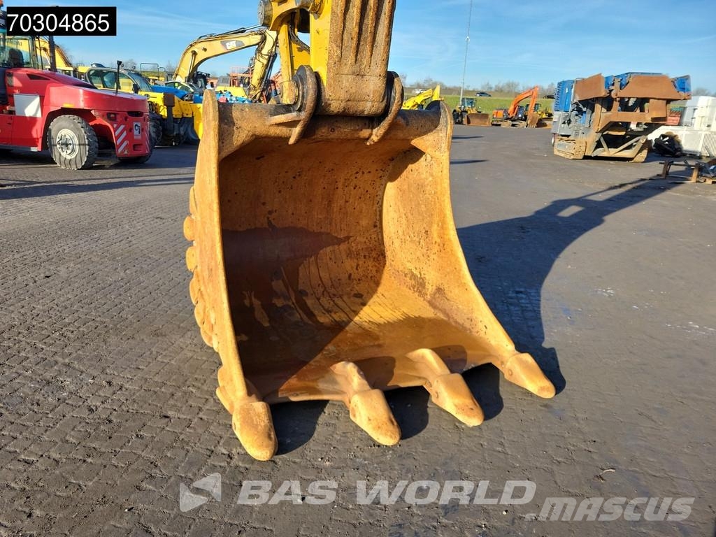 CAT 352 F Koparki gąsienicowe