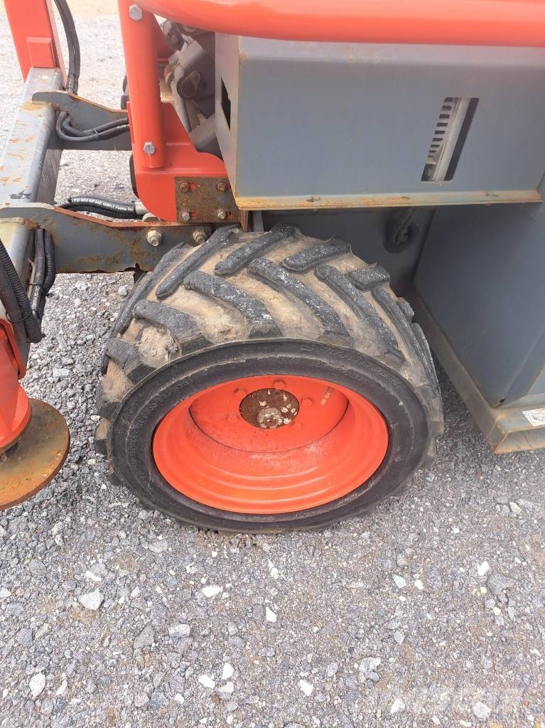 SkyJack SJ 6832 RT Ножничные подъемники