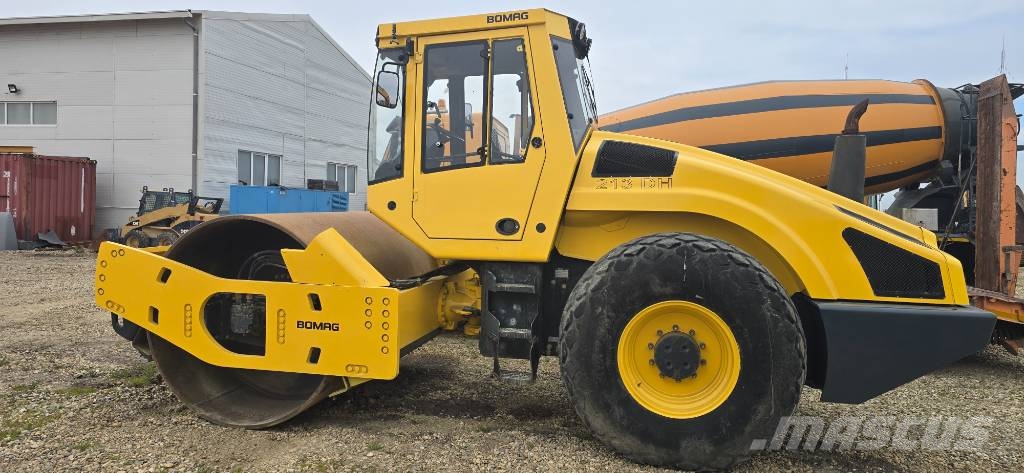 Bomag 213 DH-4 Combi rollers