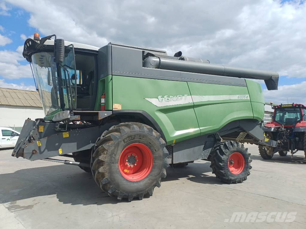 Fendt 6335 C حصادات